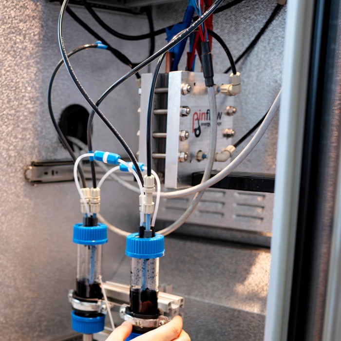 Example of small cell unit